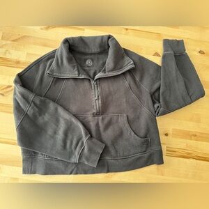 Lululemon Half Zip Scuba in Black